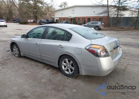 2011 Nissan Altima 2.5 S z USA, uszkodzony, nr VIN 1N4AL2AP7BC132361